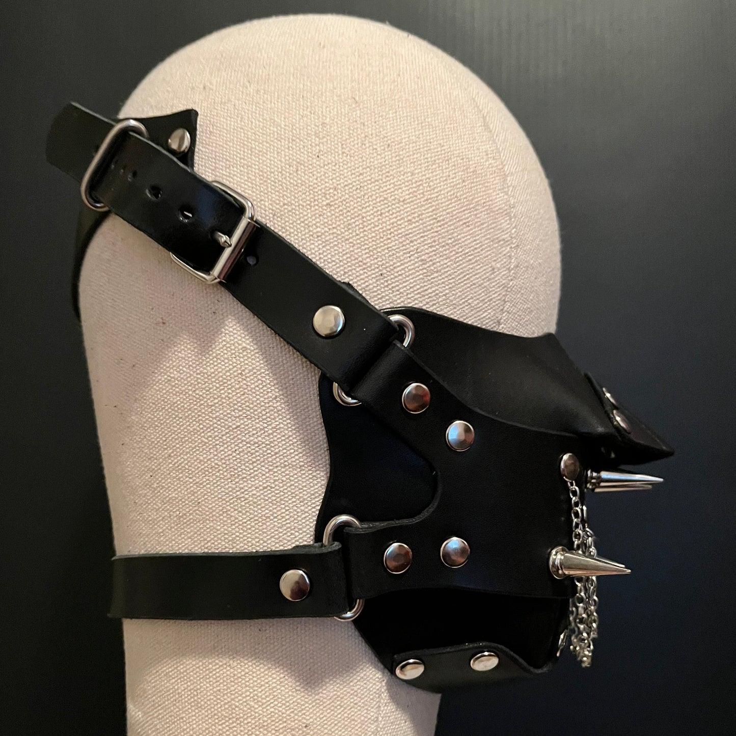 Mask Spike Half