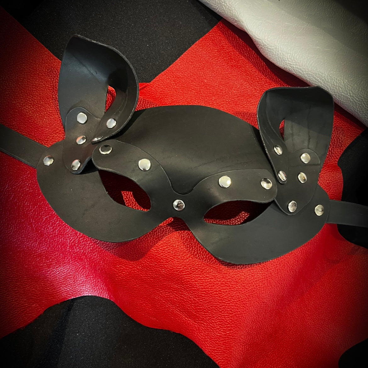 Spicy Kitty Mask