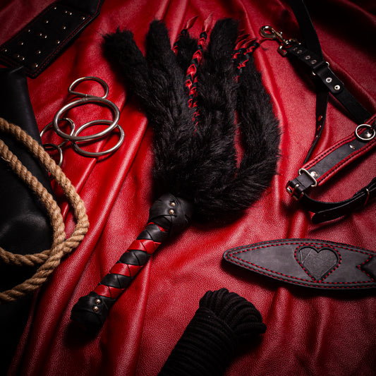 Spicy Fluff Sting Flogger
